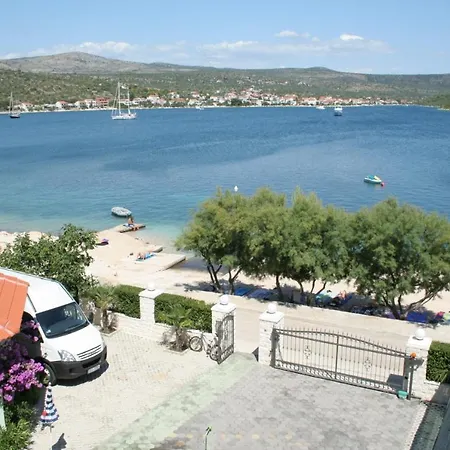 By The Sea Rogoznica - 4255 Daire Rogoznica (Sibenik-Knin)